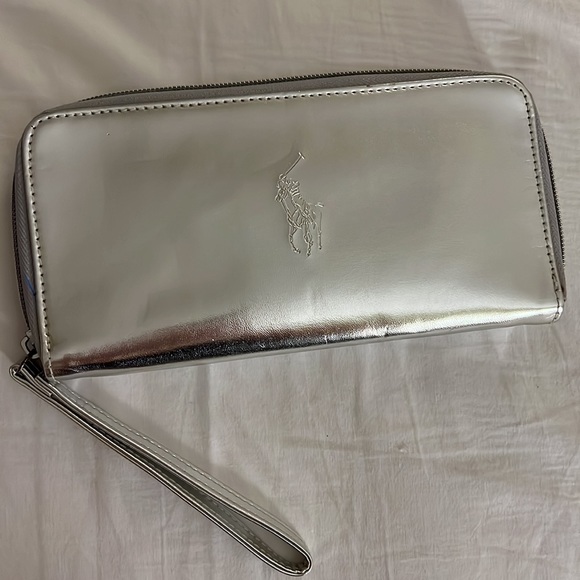 Ralph Lauren Wallet EUC - Picture 3 of 4